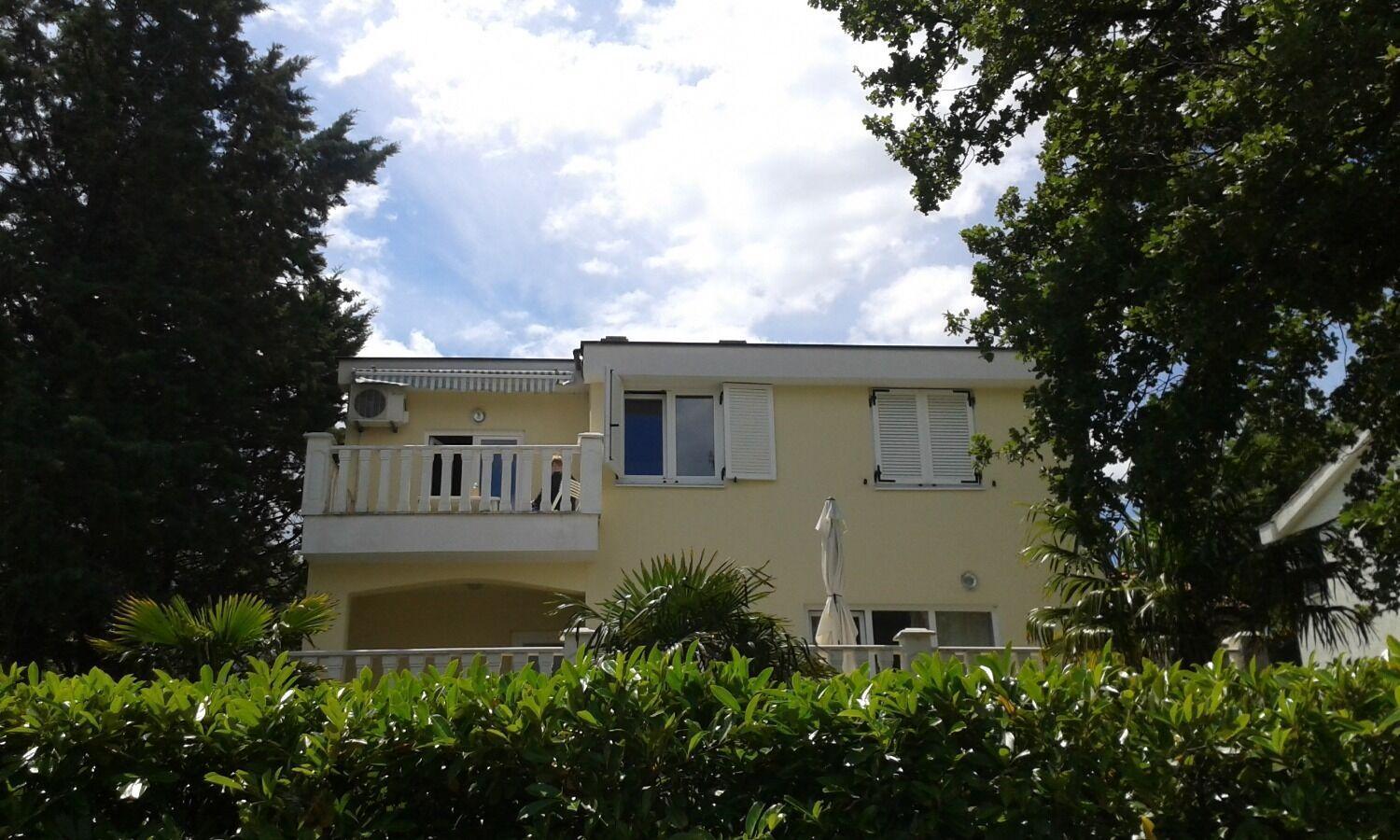Apartments Mar Malinska Esterno foto